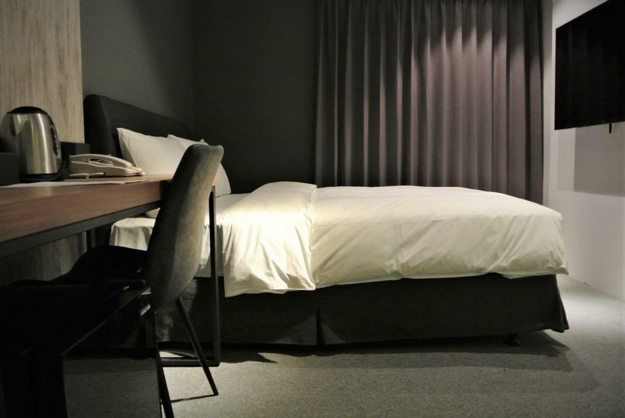 Doudian Ddinn Hotel ไถจง ภายนอก รูปภาพ
