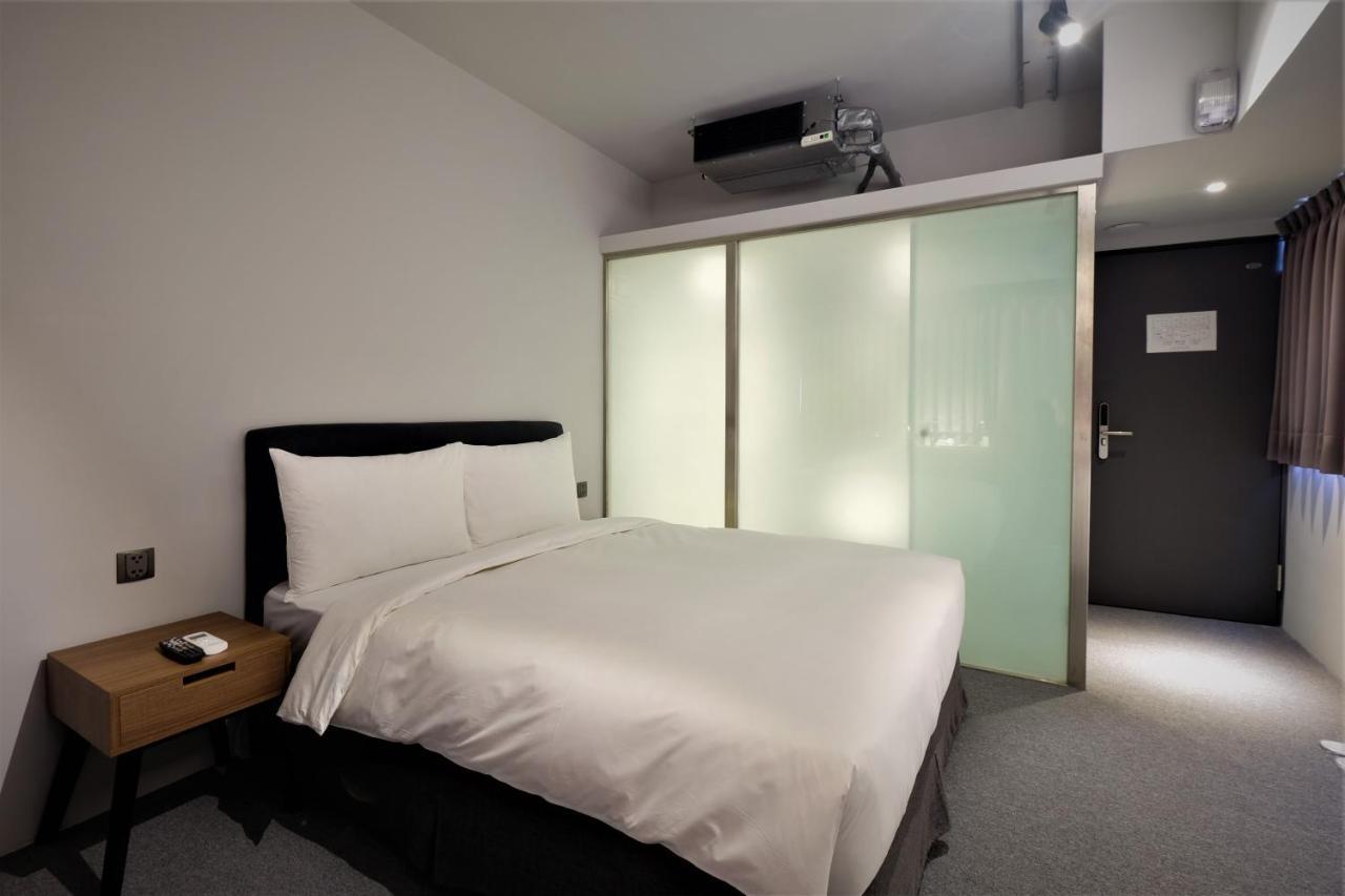Doudian Ddinn Hotel ไถจง ภายนอก รูปภาพ